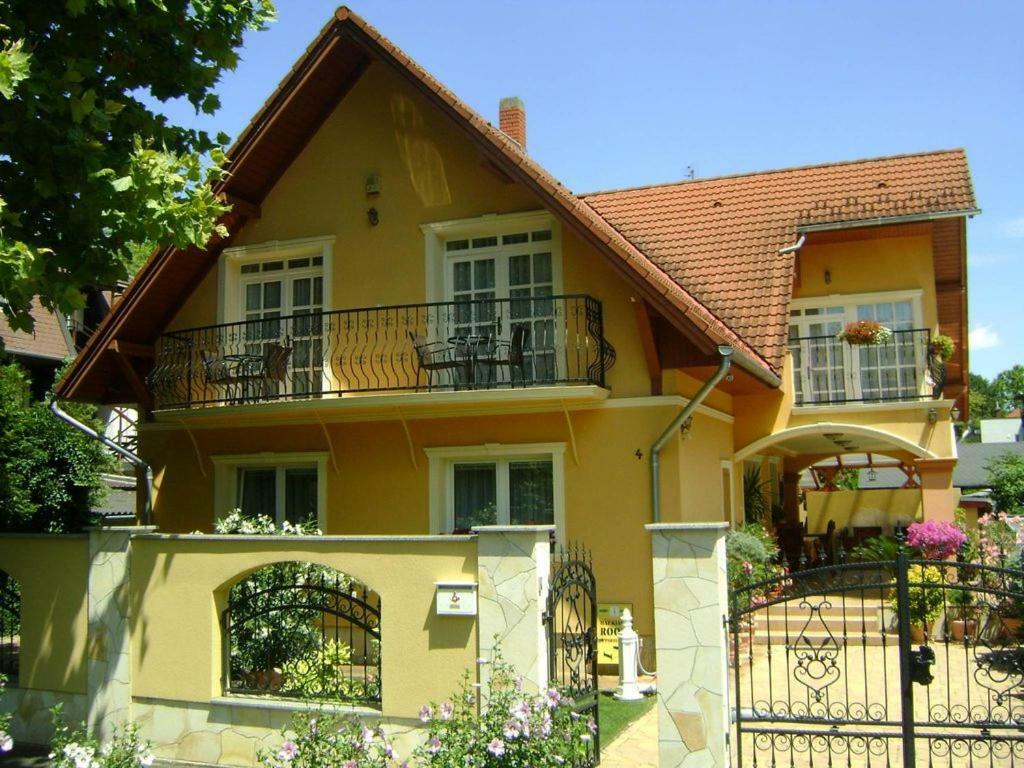 Villa Mikes Siófok Exterior foto